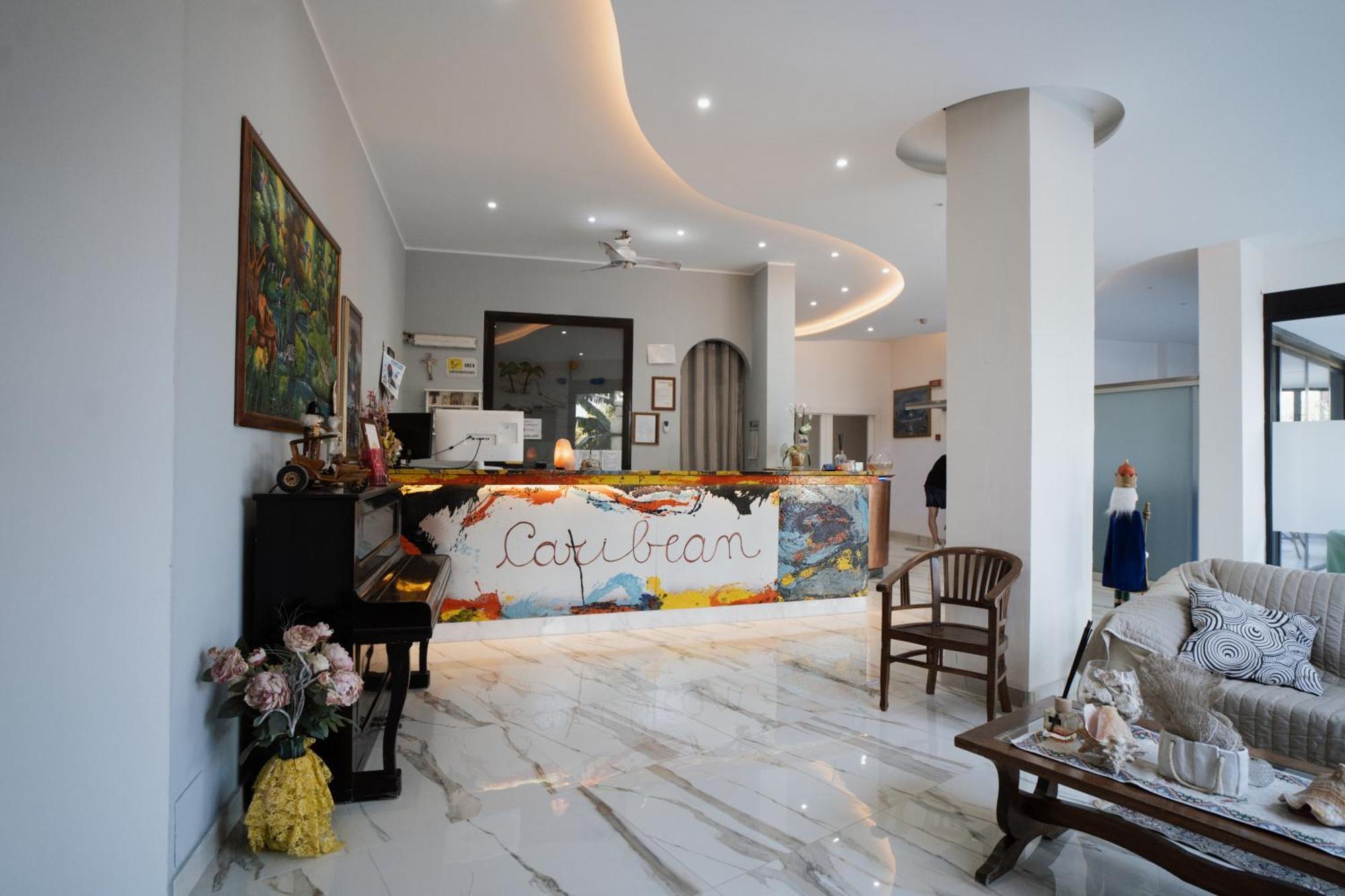 Hotel Caribe كاسالنْووفو دي نابولِ المظهر الخارجي الصورة